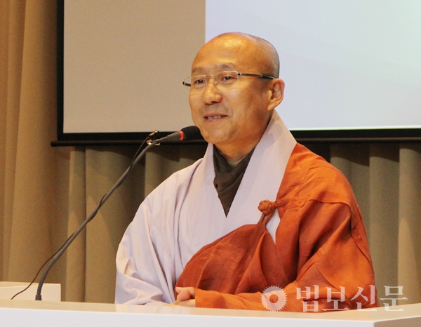 신공 스님은 “어린이포교 지도자들이 스스로 한국불교의 미래를 밝히는 등불이라는 자긍심을 갖고 법회를 잘 이끌어 달라”고 당부했다.
