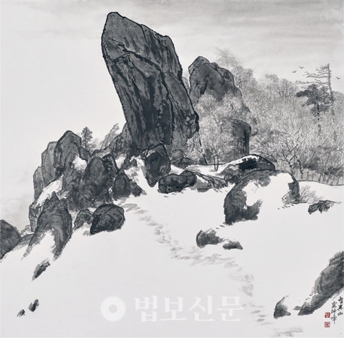 백범영 作 ‘지리산 영신봉’, 70×69cm, 숙선지에 수묵, 2018년.