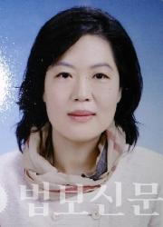 불자성악가 정서영 씨.
