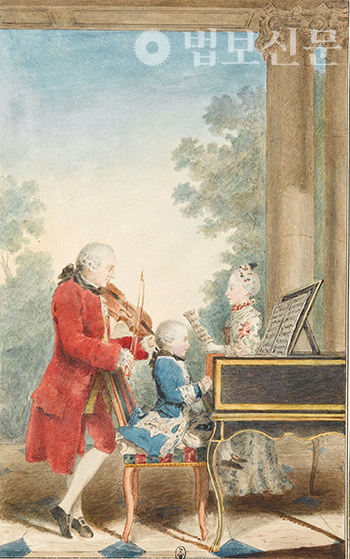레오폴드 모차르트와 그의 자녀, 볼프강과 마리아 (Louis Carrogis Carmontelle 그림, 1777).