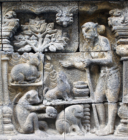 인도네시아 보로부두르(Boro budur)의 제1회랑의 사사 자타카(Sasa Jātaka).