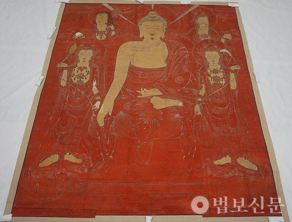 사진3) 동화사 석가후불도, 조선 말, 크기 282x242.6cm. 필자 제공.