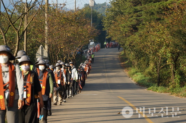 삼보사찰 천리순례단이 불보종찰 통도사를 향해 다시 발걸음을 뗐다.