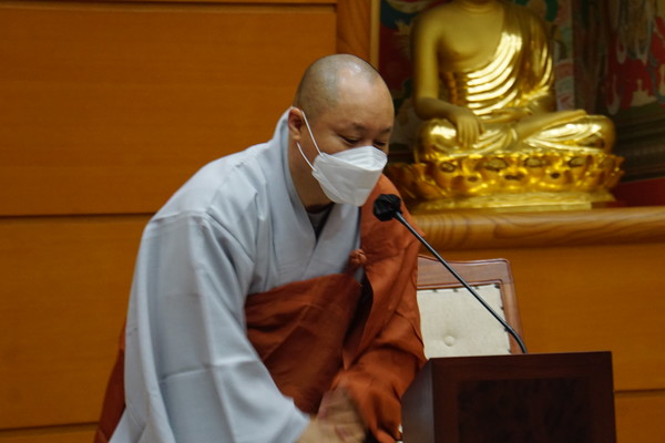 차석부의장에는 3선의 법원(직할) 스님.