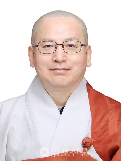 불교문화연구원장 정덕 스님.