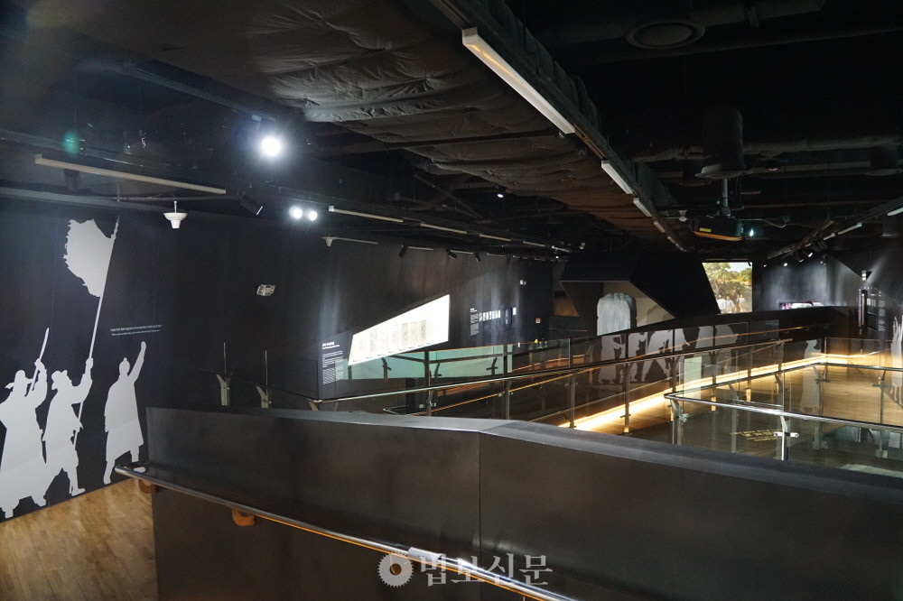 칠백의총전시관 제1전시실.