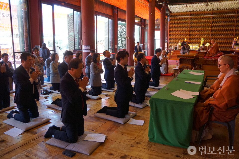 제11대 서울시의회 의원불자회 창립법회를 열고 공식 출범했다.