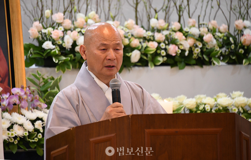 조계총림 송광사 주지 무자 스님.
