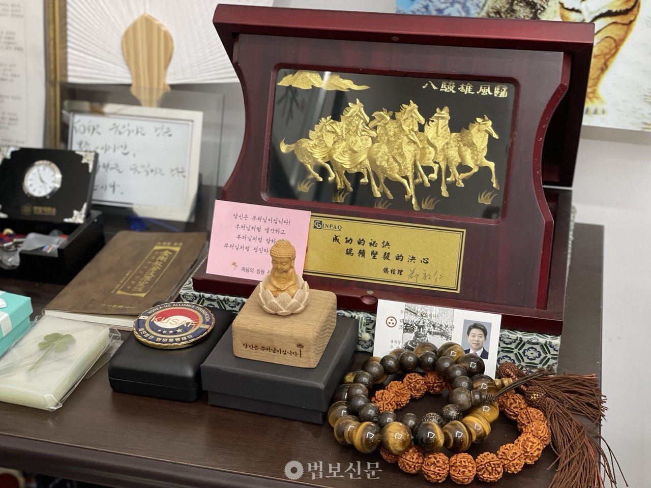  이승현 회장의 인팩코리아 집무실.  