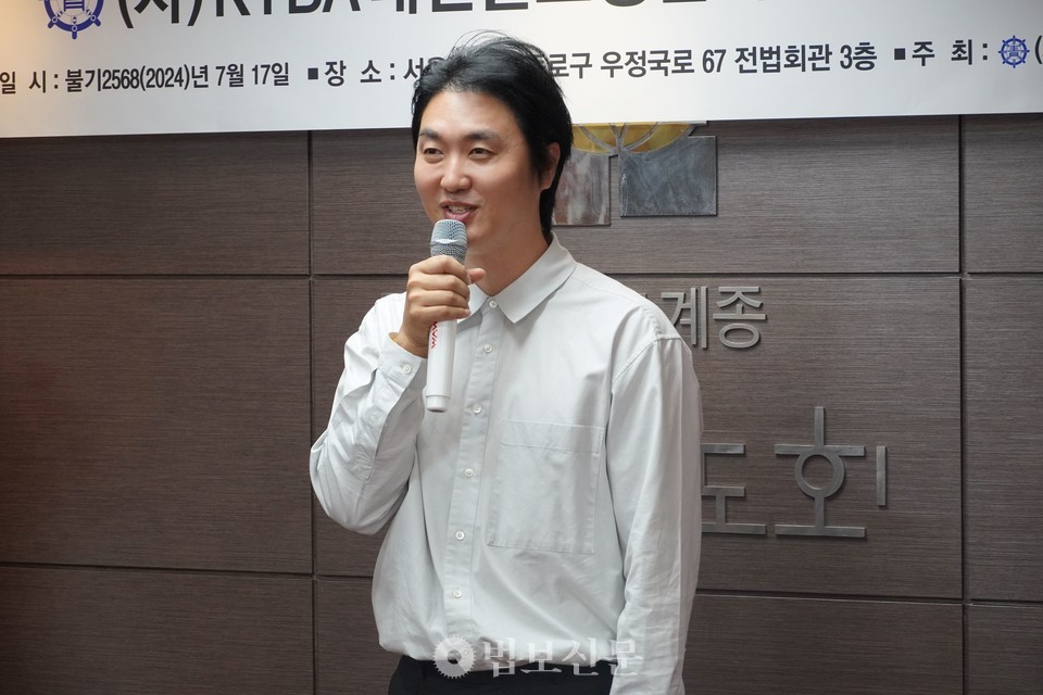 조재윤 작가는 “많은 문화 콘텐츠를 기획하고 생산한 지가 20년이지만 불교문화콘텐츠를 만들고있는 지금이 가장 뿌듯하고 기쁘다”며 “앞으로의 더 좋은 콘텐츠를 만들며 청년포교에 앞장서겠다”고 포부를 밝혔다.