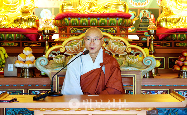 우란분절에 참여하는 대중들에게는 지옥에 있는 중생까지도 구제하겠다는 사랑과 연민의 마음이 가득해야 한다.