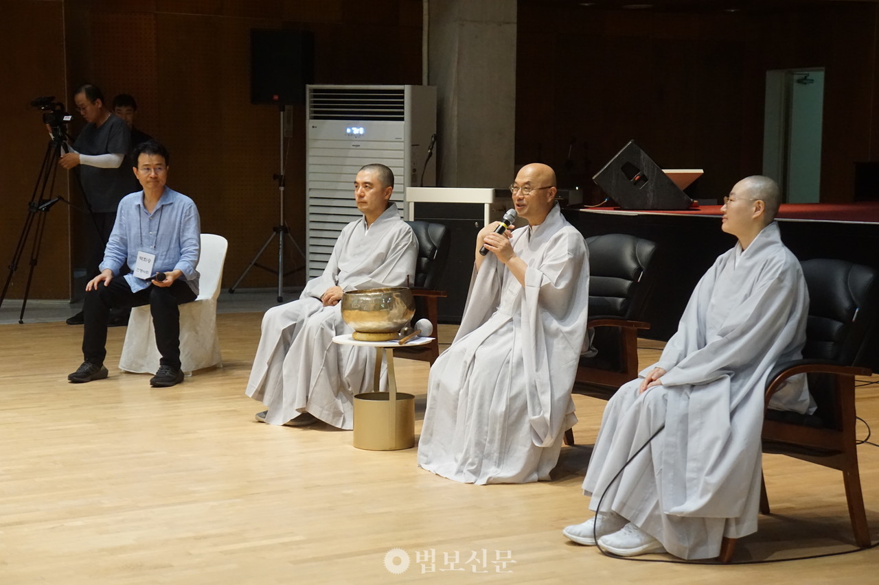 왼쪽부터 박희승 