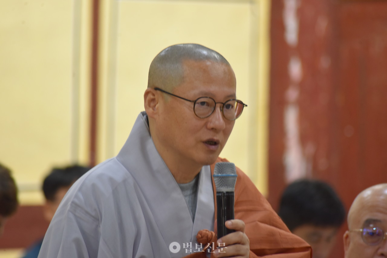 기획실장 우봉 스님