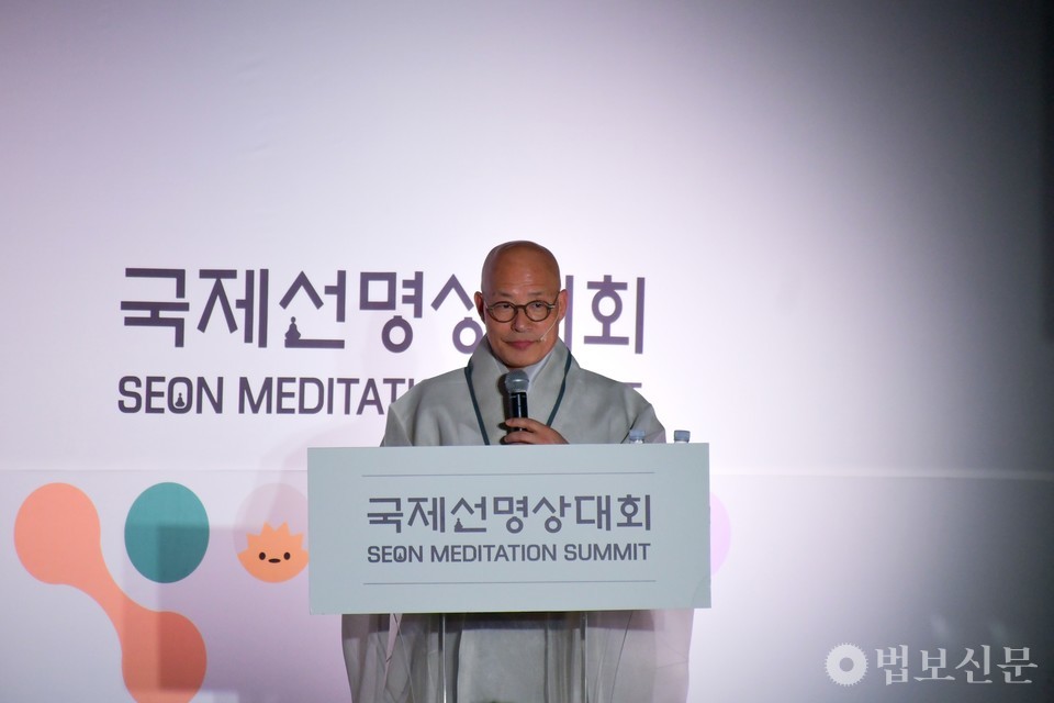 조계종 총무원장 진우 스님.