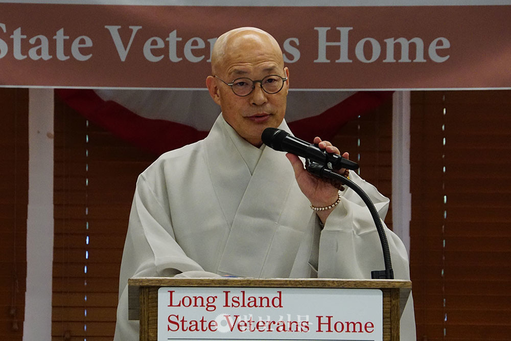 조계종 총무원장 진우 스님은 참전용사들의 희생이 대한민국 성장의 발판이 되었다고 강조했다. 