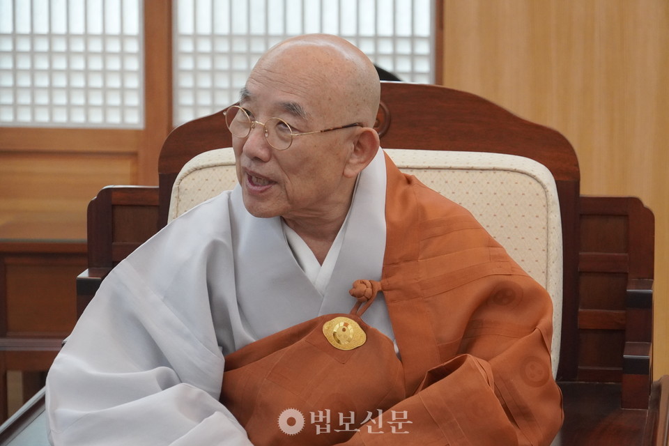확대이미지