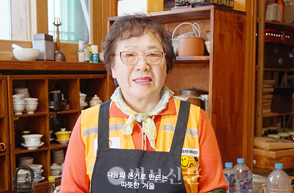 이문희 보살은 30년 봉사 경력의 원동력을 묻자 “하심”을 꼽으며 이를 깨닫게 된 사연을 설명했다. 이 보살은 1996년에 있었던 사고로 큰 부상을 당하며 봉사 현장을 잠시 떠났는데, 이때의 경험으로 하심의 진정한 의미를 깨달았다.