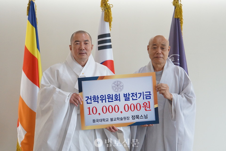  ұм  () ȸ  1000  ߴ.