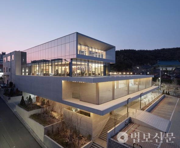 ��ȭ���չ�ȭ���� ������ ����. ��������=������ ����Ͽ���ȸ.