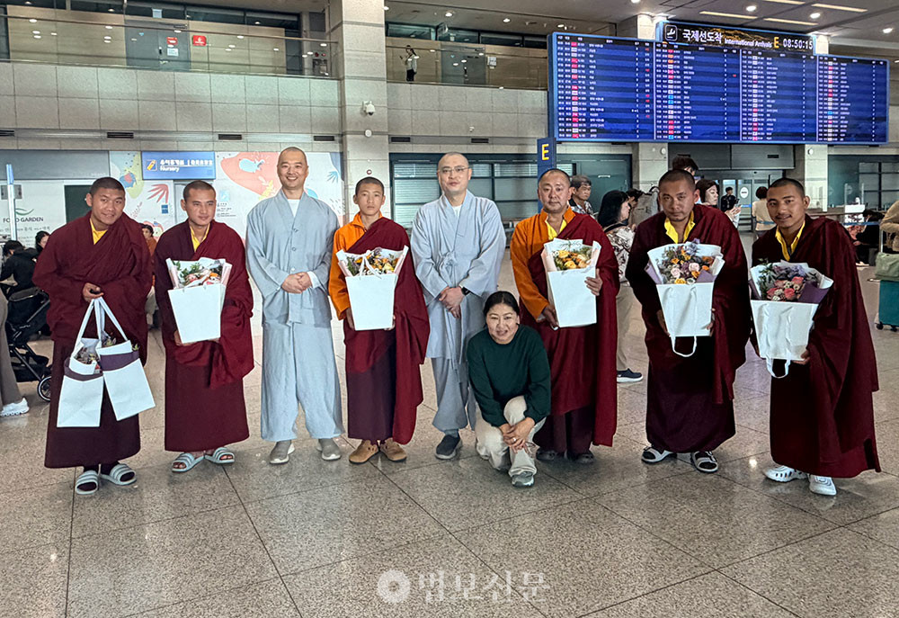 �̹� ��ȸ�� ���� ������ �Ա��� ��þ ���� ����ü�� ����� ��ź ���Ե�.&nbsp;