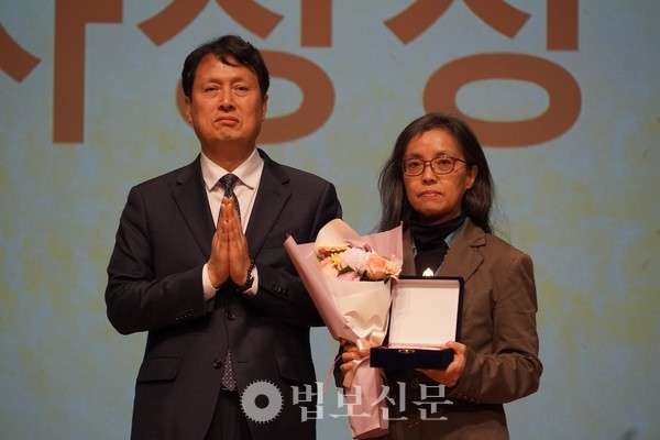 �Ҿ��� ���ڸ� ����� �����Ź� ������� ������ �迵�� �ڻ簡 ������ �����Ź� ��ǥ�� ��� ������ �Կ��ߴ�.