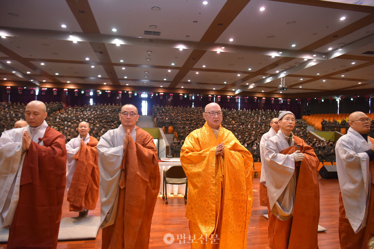 지난해 호국 연무사에서 봉행한  금산사 조실 도영 스님 초청, 수계대법회.