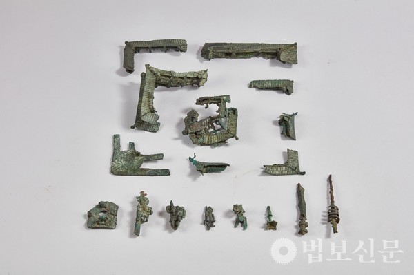 의곡사지 출토 청동소탑편. 사진=불교문화유산연구소.