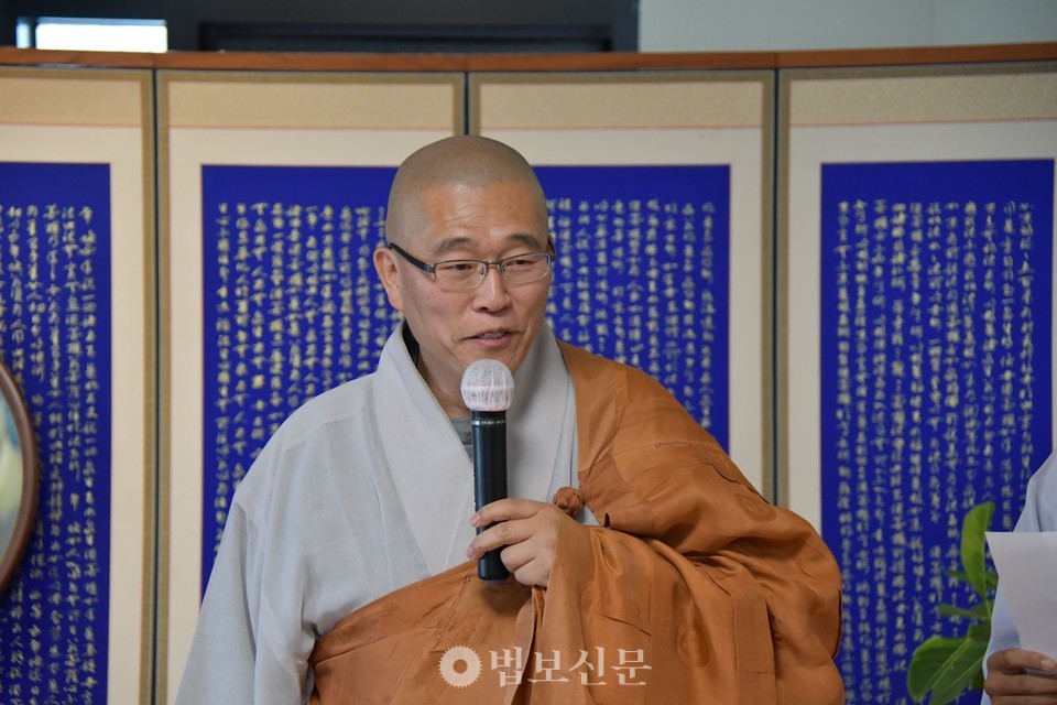 �ؿ�Ư�������� �������� ���� ������ ���� ������ ���� ��Ʈ��Ÿ���� �ʿ��ϴٴ� ���� �����ߴ�. 