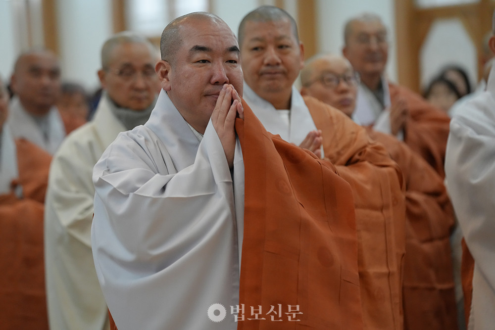 ȭ���� ���� �켮 ����.