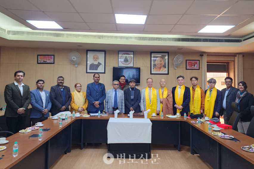 �ε� �����״ٴ��п� �湮�� ���.[������ ȫ����]