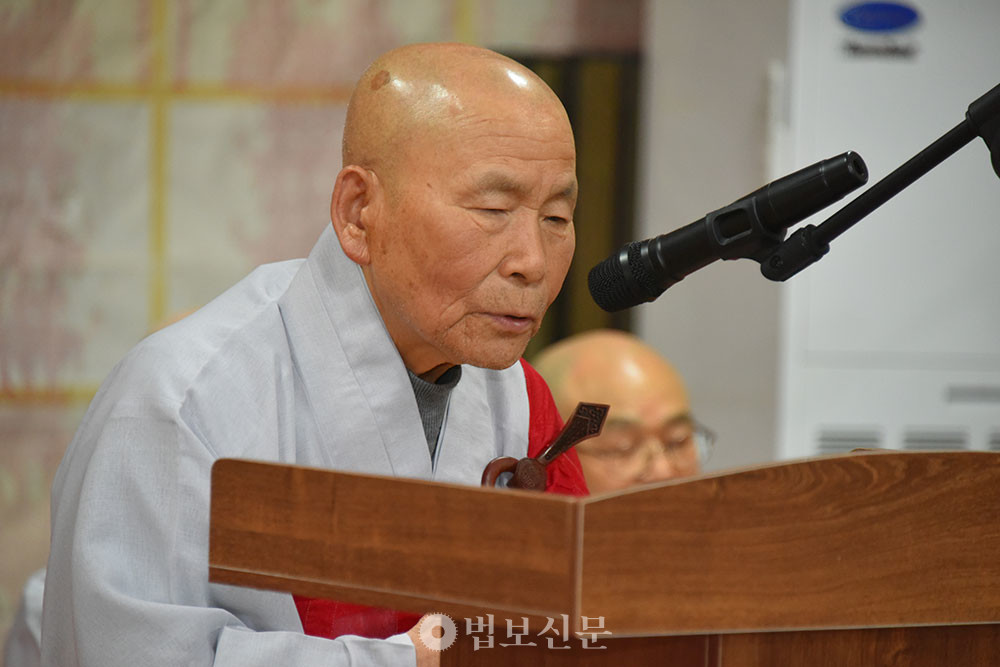 방장 지암 스님.