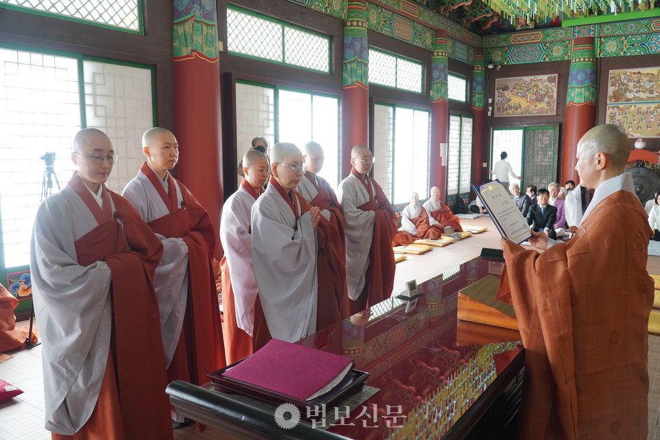 ����� �°����� ���л� ���.