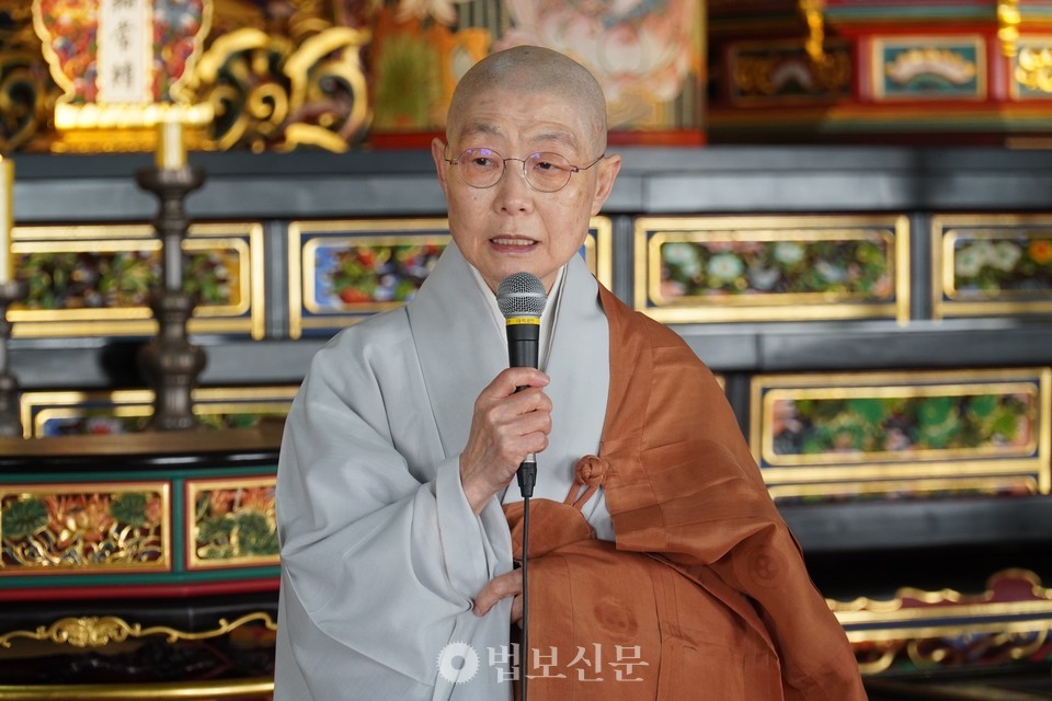 ����� ���� ���� ����.