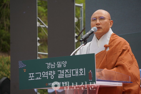 �뵵�� ����&nbsp;���� ������ �ݷ��翡�� ���� �ڸ��� ���� ���� ���ڵ��� ���� ��� ���� ������ ���Ӱ� ������, ���� �߽� ���� ������ ���� ������ ����� �ٶ��١��� ���ߴ�.