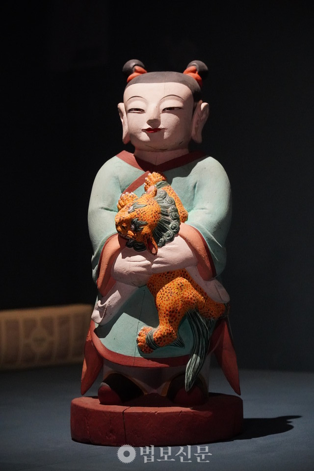 ‘덕림사 명부전 동자상’