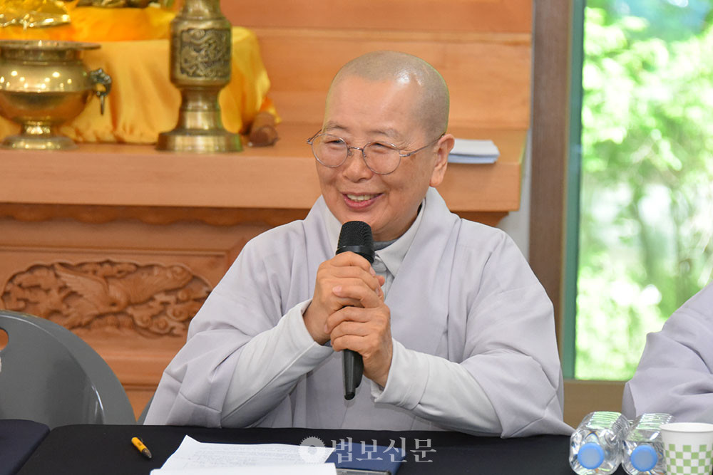 해인선명상센터장 정혜 스님.