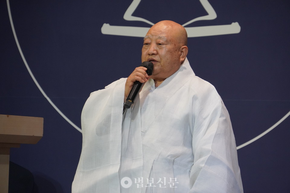  전 총무원장 원행 스님