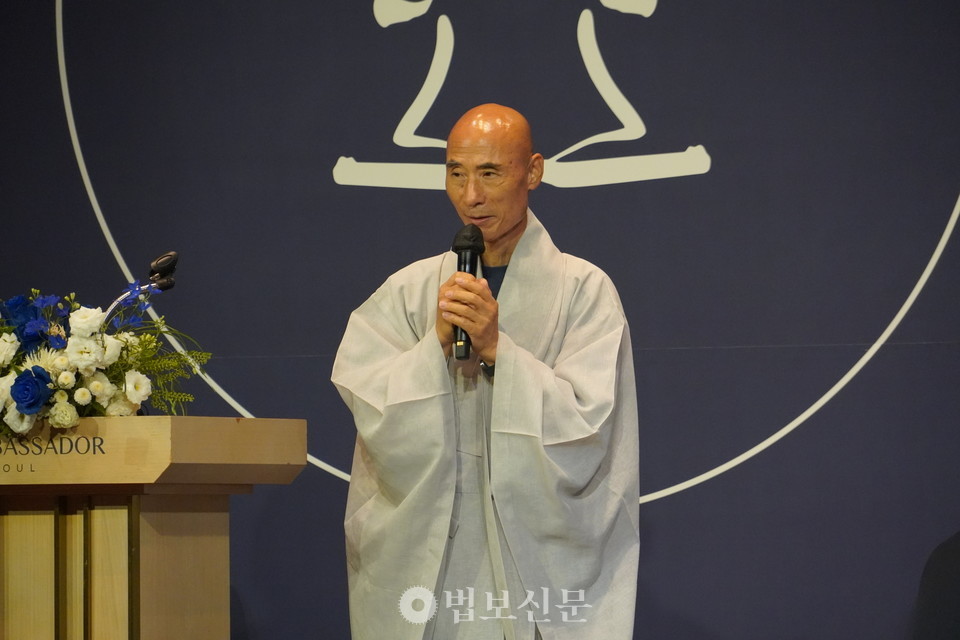 고운사 주지 등운 스님